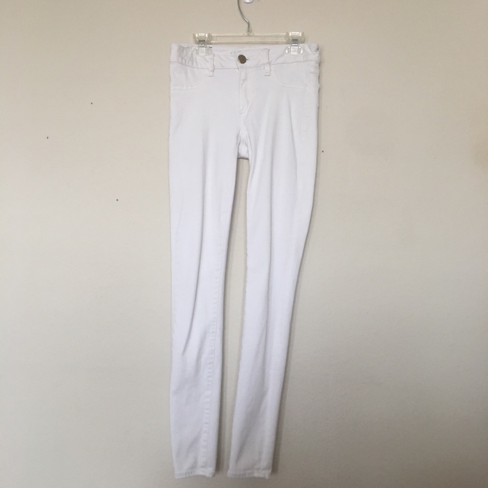 AMERICAN EAGLE White jeggings